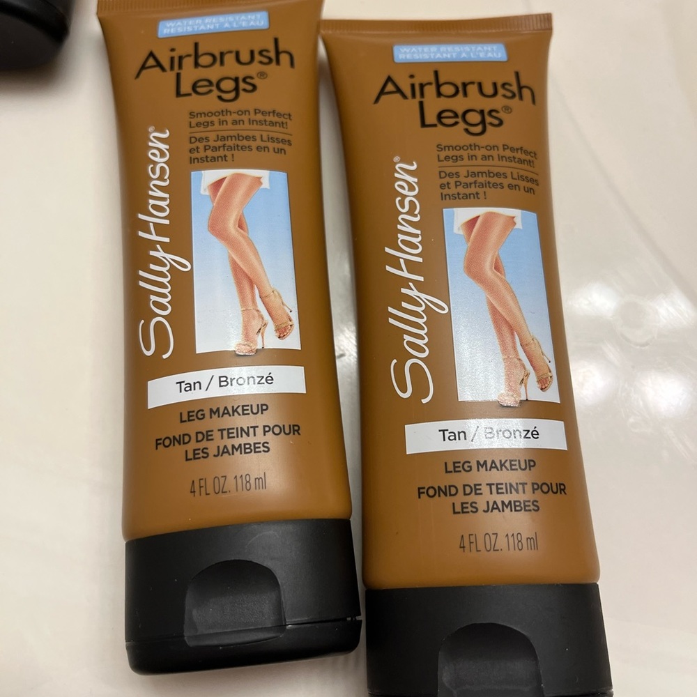NEW sally hansen leg makeup pack of 2